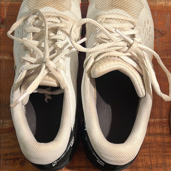 Wilson Pickleball White and Blue Women’s Shoes - Picture 4 of 10